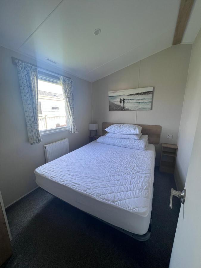 Three Bedroom Caravan Camber Екстериор снимка